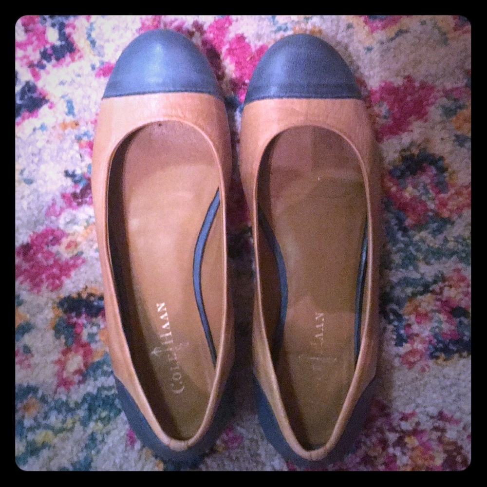 Cole haan 8 flats